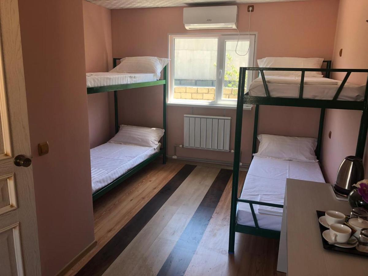 Hostel Mandarin 악타우 외부 사진